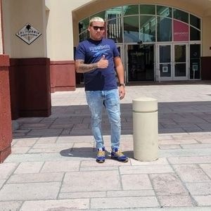 Meet your Posher, Denys